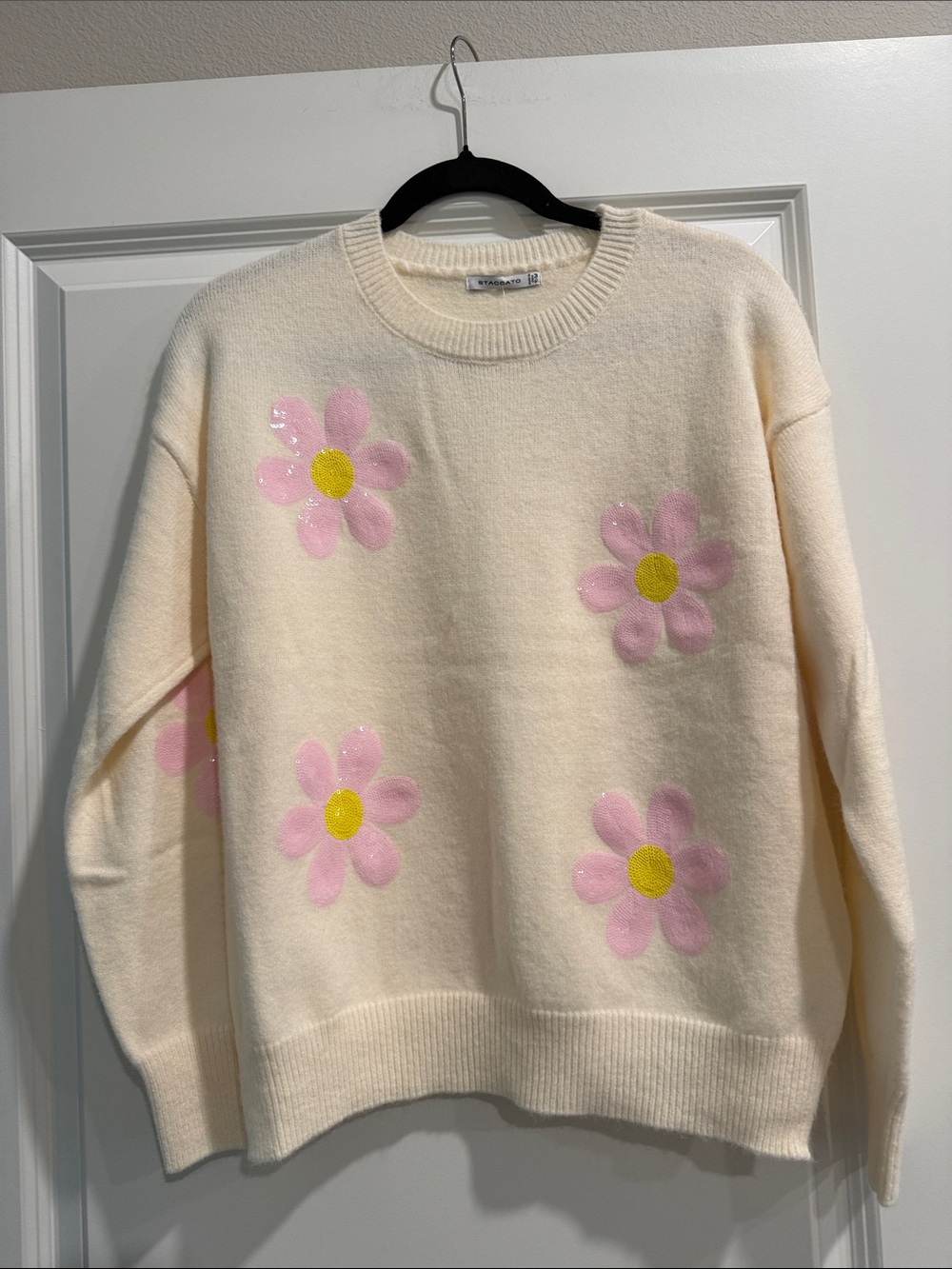 NWT Staccato Floral Knit Sweater with Pink Daisies sz s m